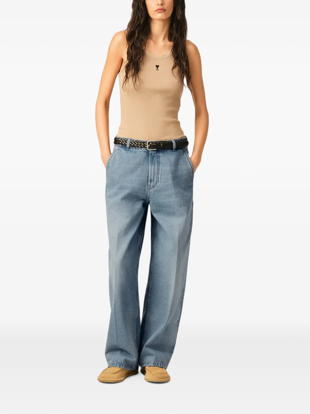 AMI Paris Blauwe katoenen jeans met ballonpasvorm