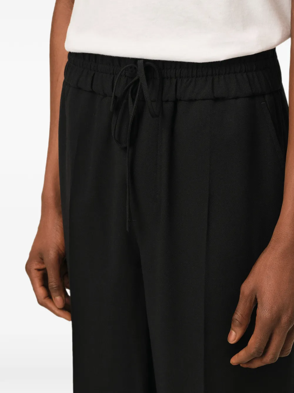 AMI Paris Elastische wollen bermuda shorts Zwart