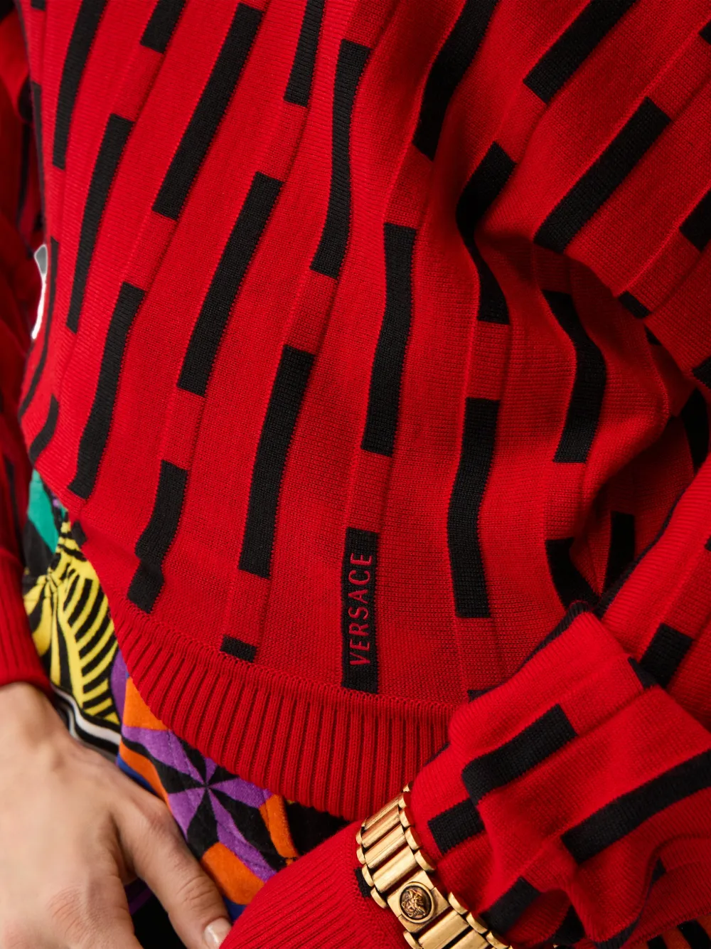 Versace Wollen trui met geborduurd logo Rood