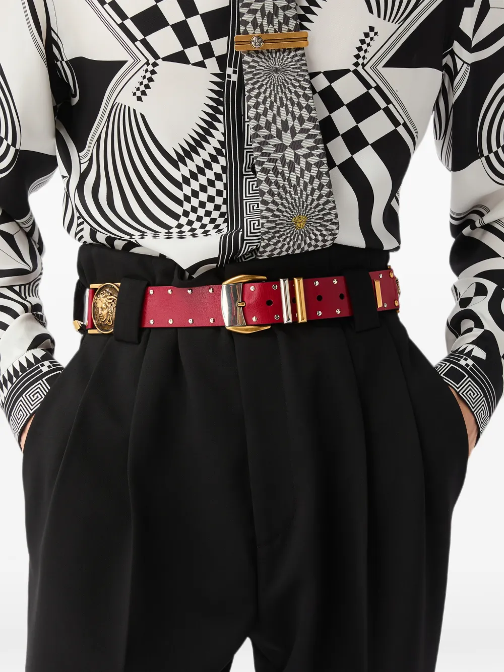 Versace Leren riem met studs (4 cm) Rood