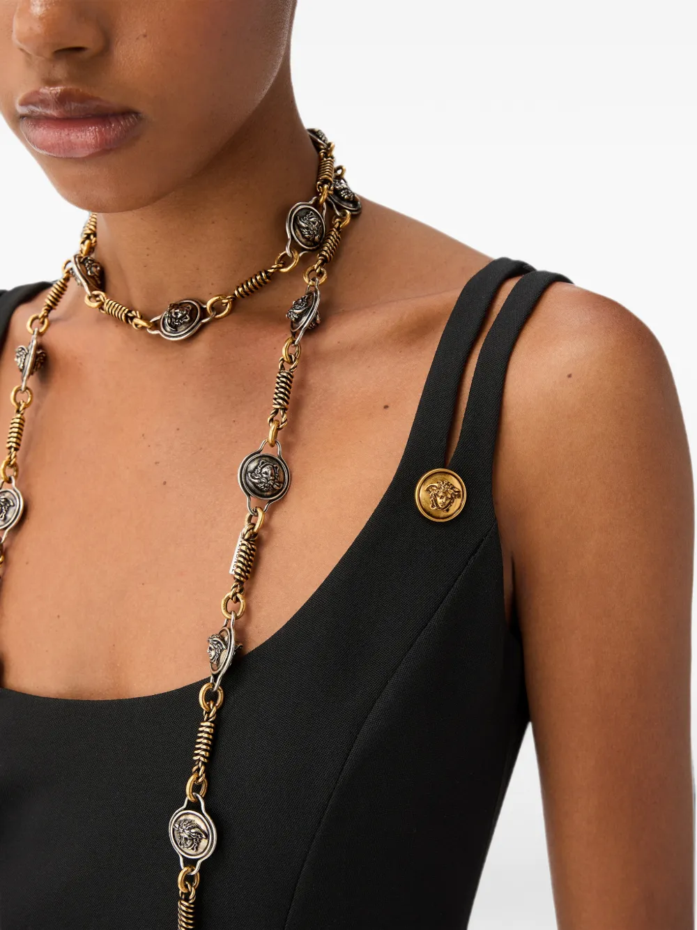 Versace Wollen midi-jurk met grain-de-poudre Zwart