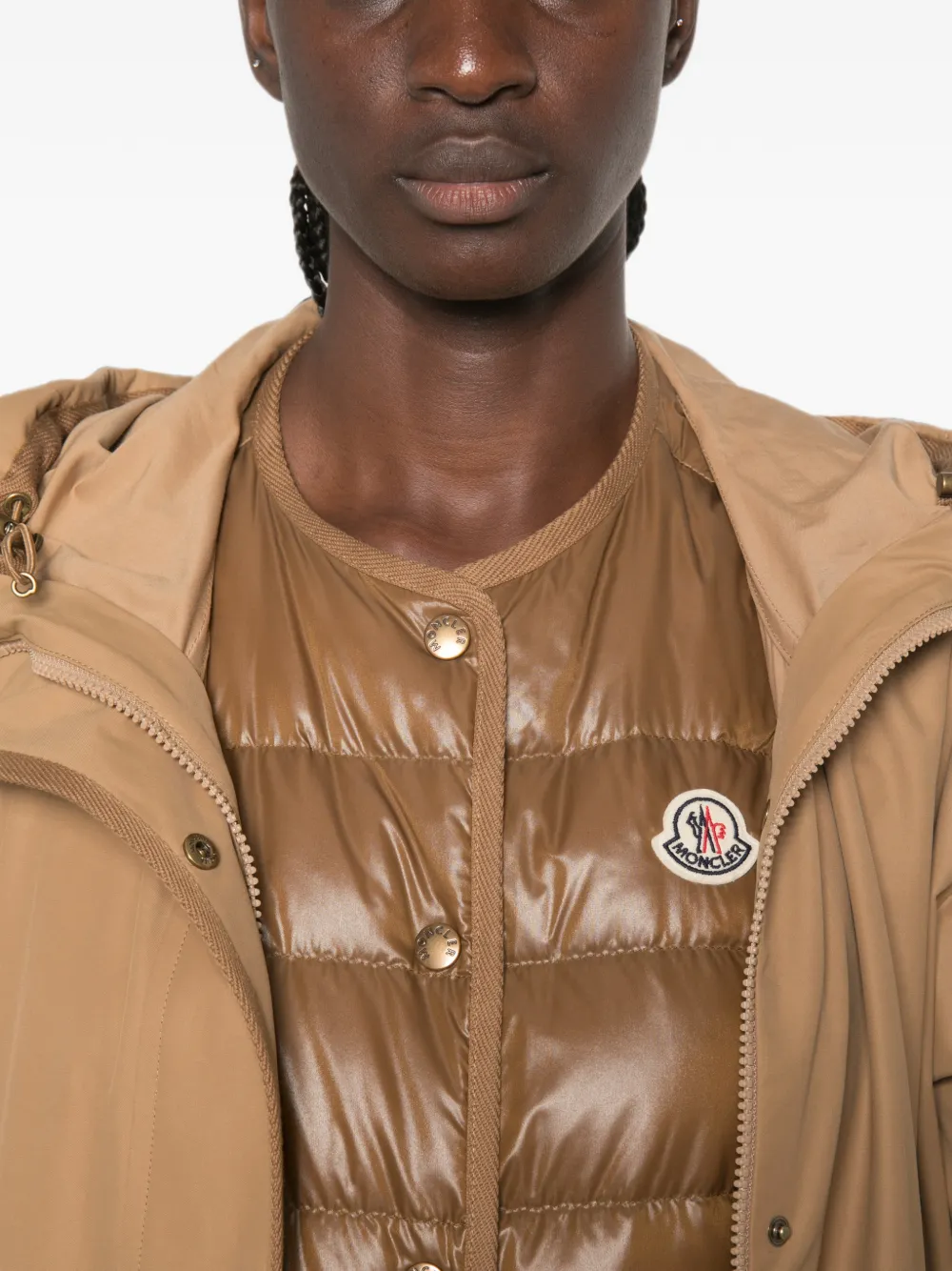 Moncler Jack met capuchon en logopatch Bruin