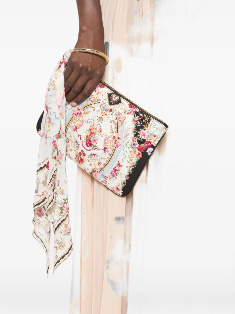 Camilla Clutch verfraaid met kristallen en bloemenprint Wit