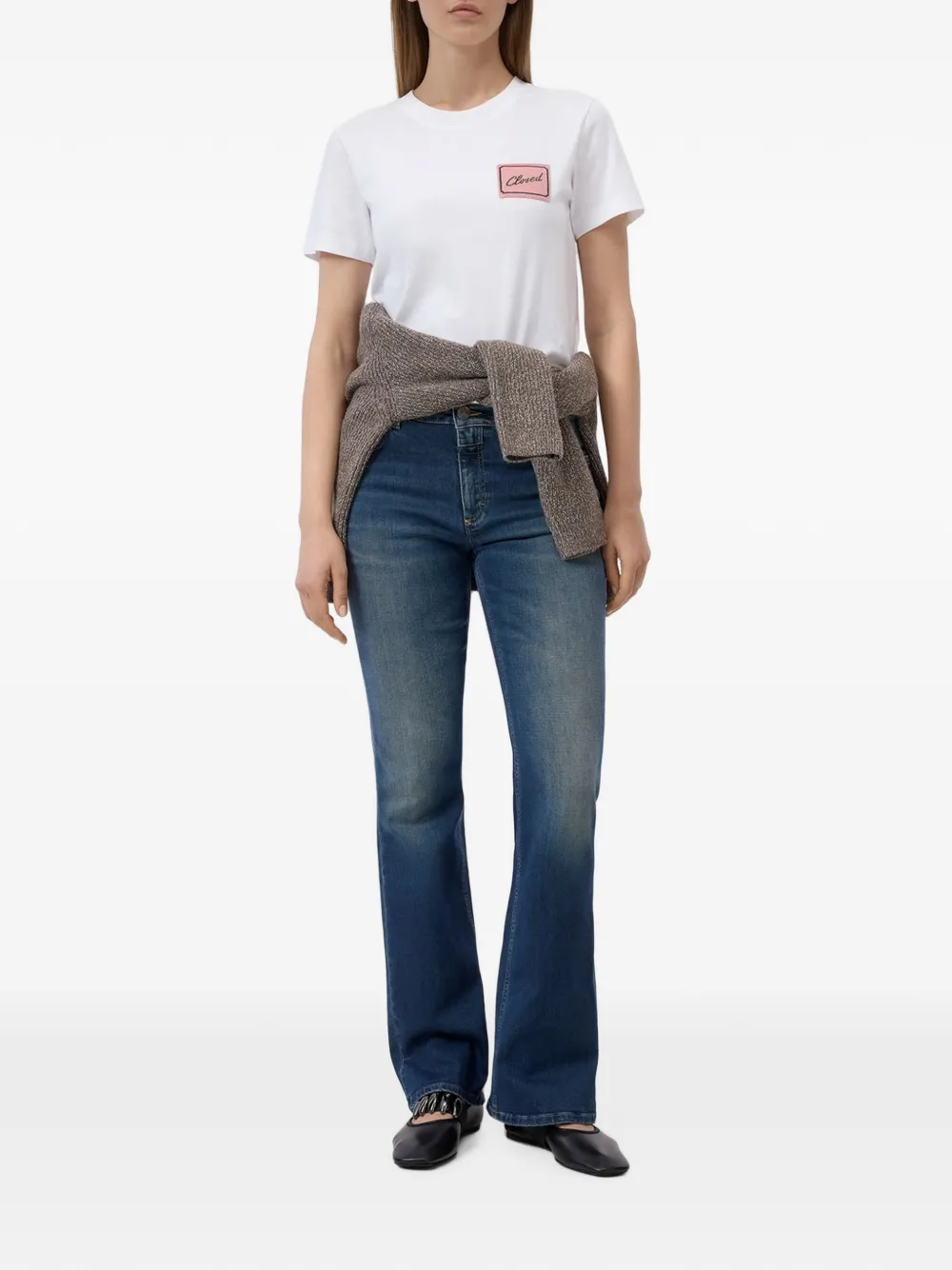 Closed T-shirt met logopatch Wit