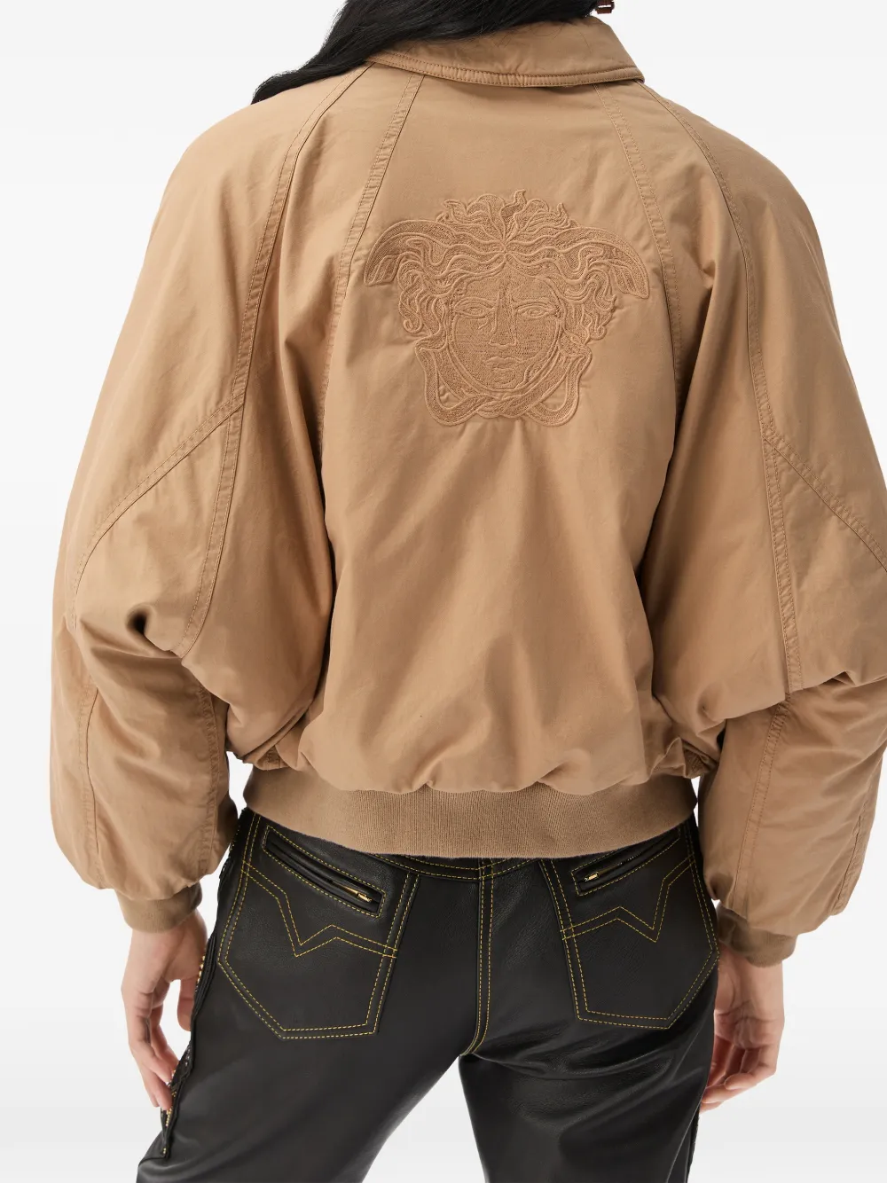Versace Katoenen-gabardine jack met borduurwerk Beige