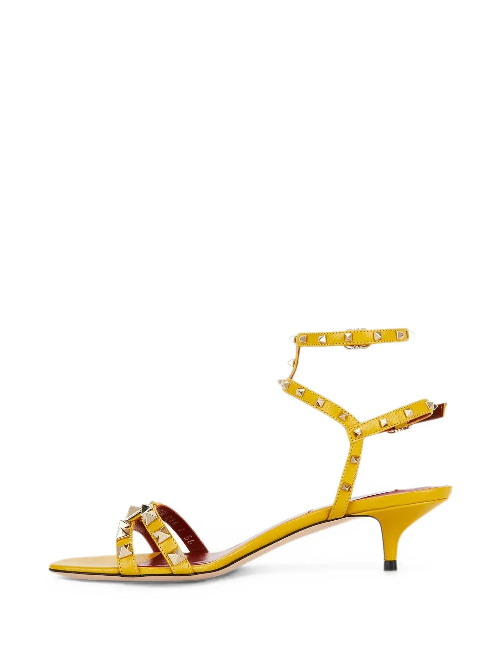 Valentino Garavani Rockstud leather sandals Geel