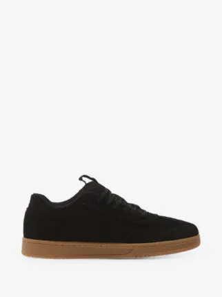 DC Shoes