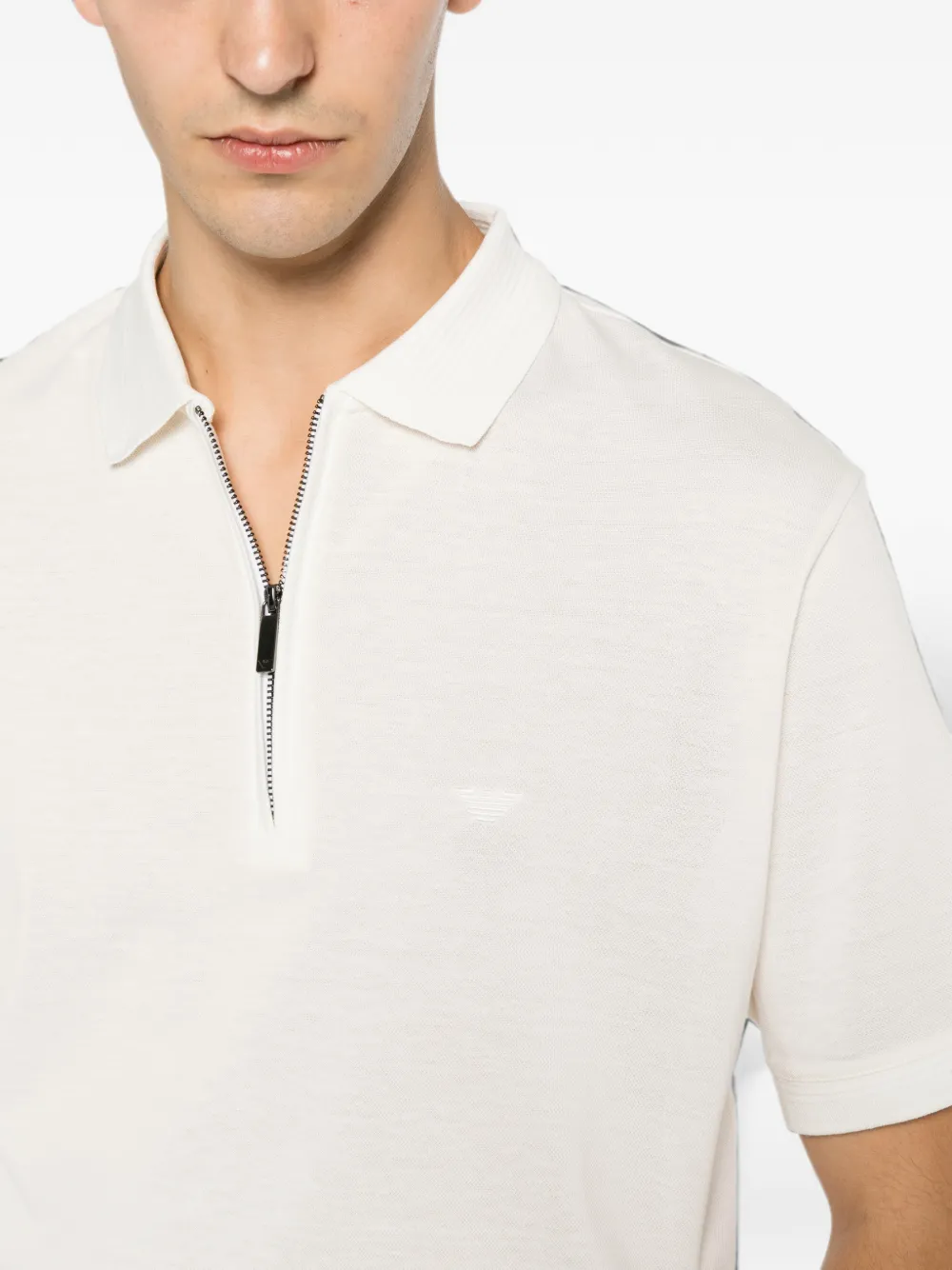 Emporio Armani Poloshirt met logo-patch en kwartrits Beige