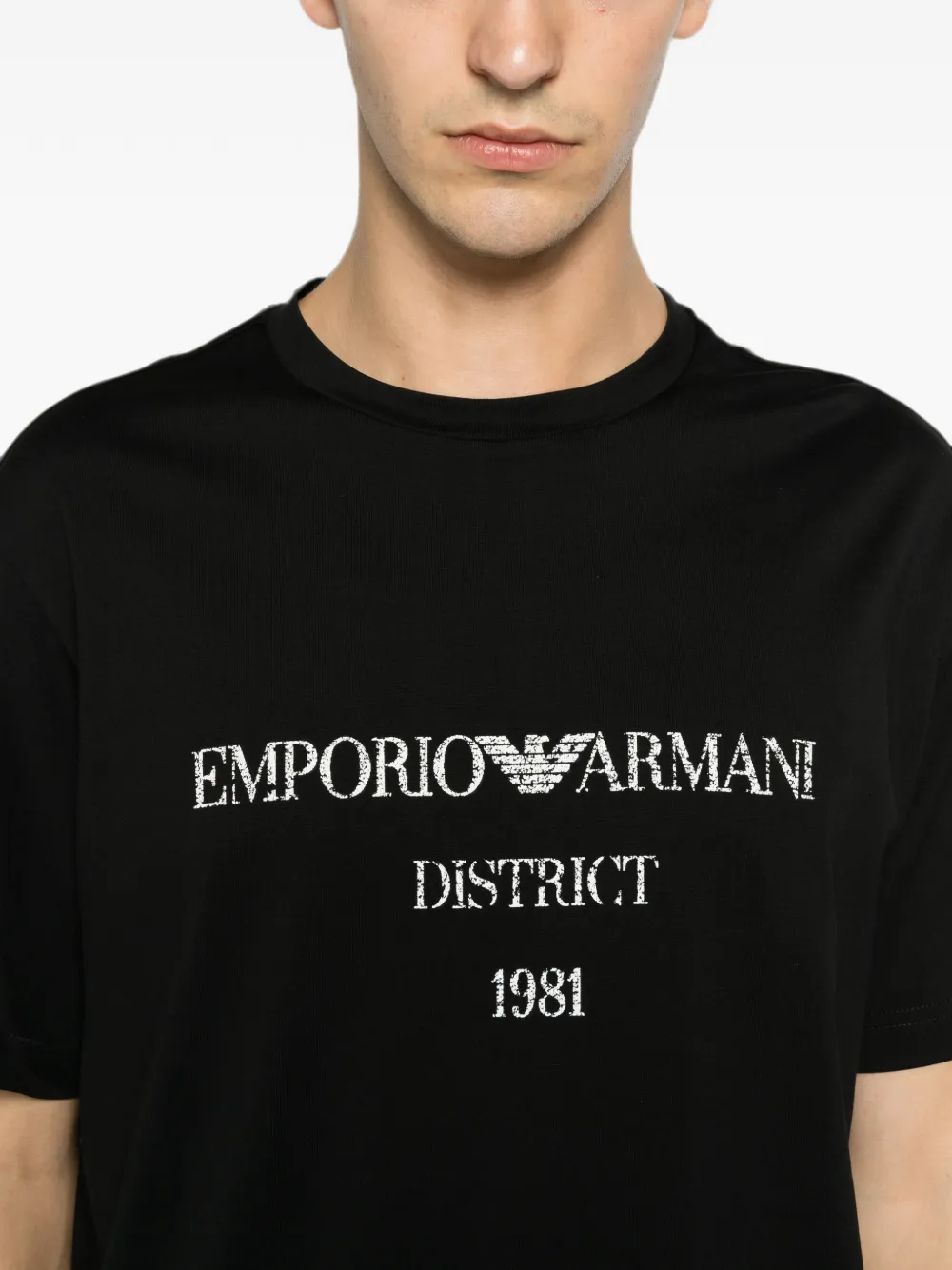 Emporio Armani T-shirt met logoprint met ronde hals Zwart
