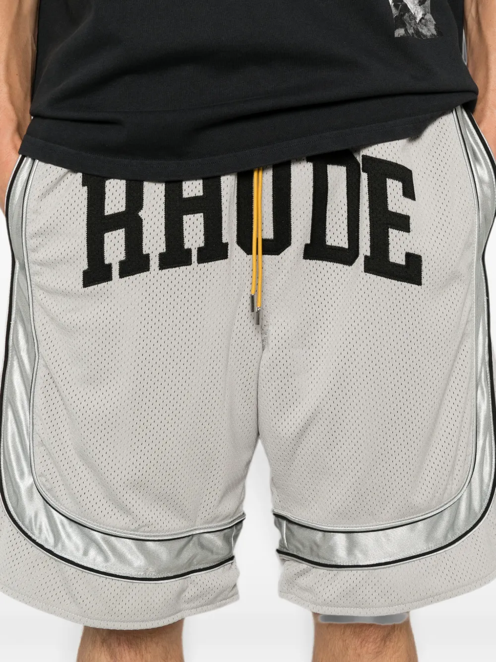 RHUDE Baggy collegiate shorts met logo Grijs