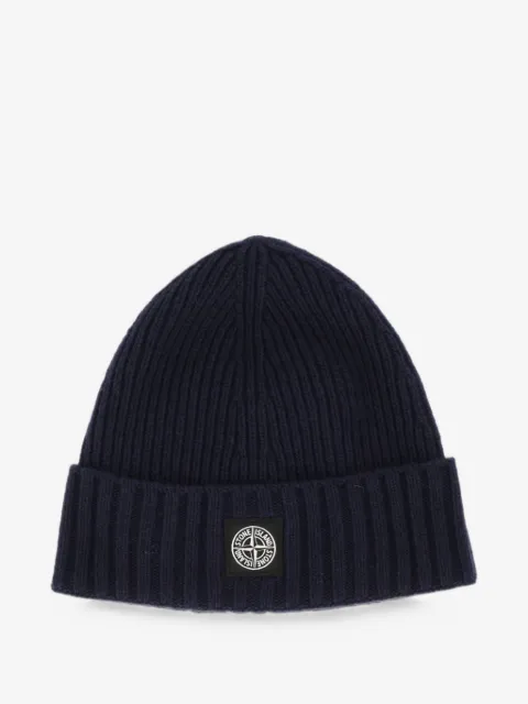 Stone Island Junior logo-patch ribbed-knit beanie hat