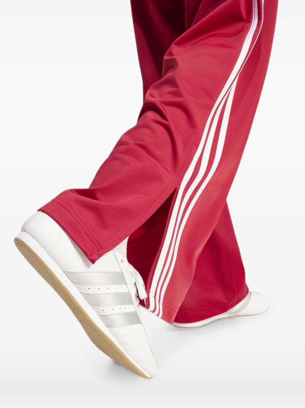 adidas Firebird ruimvallende trainingsbroek Rood