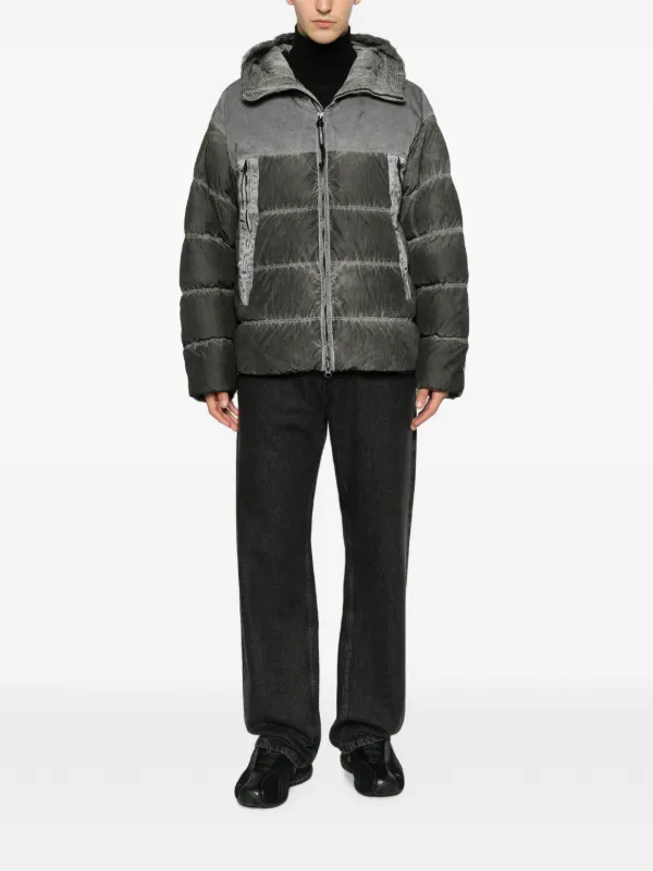C.P. Company フーデッド パデッドジャケット | グレー | FARFETCH JP