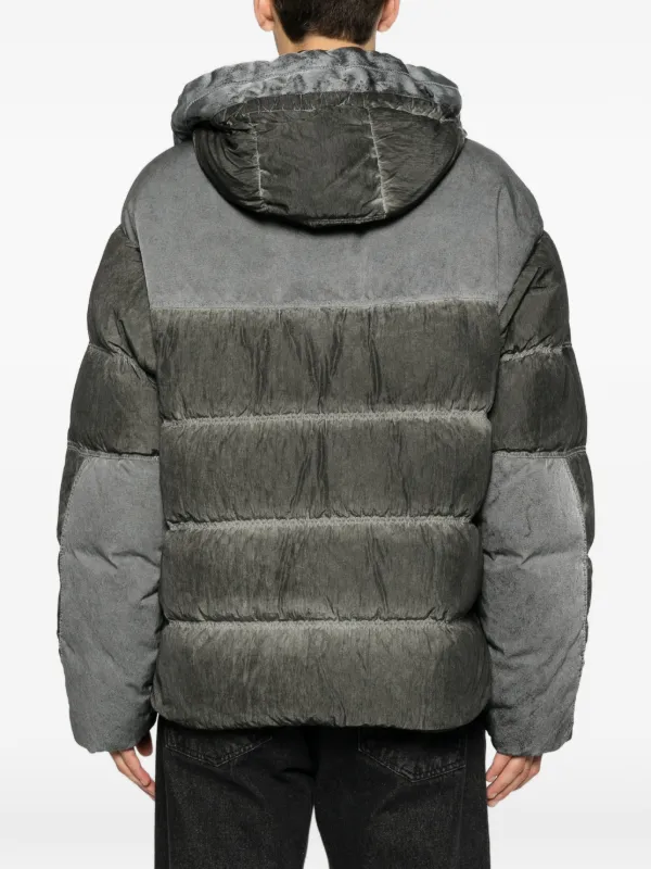 C.P. Company フーデッド パデッドジャケット | グレー | FARFETCH JP