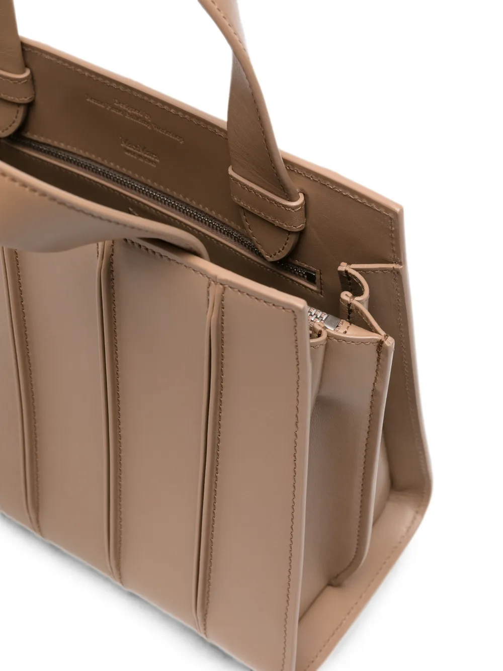 Max Mara Whitney geribbelde leren shopper Beige