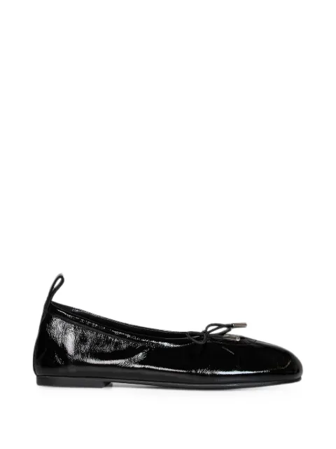 ALOHAS patent leather ballet flats