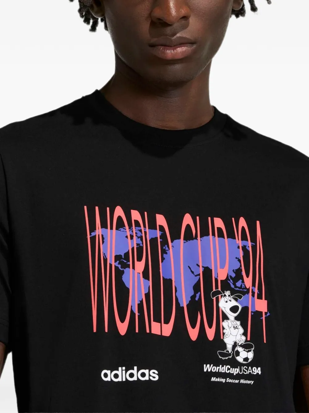 adidas T-shirt met grafische print Zwart