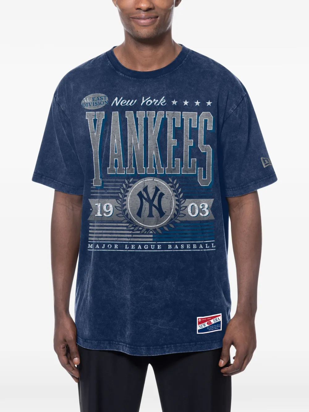NEW ERA CAP Throwback Vintage graphic-print acid-wash T-shirt Blauw
