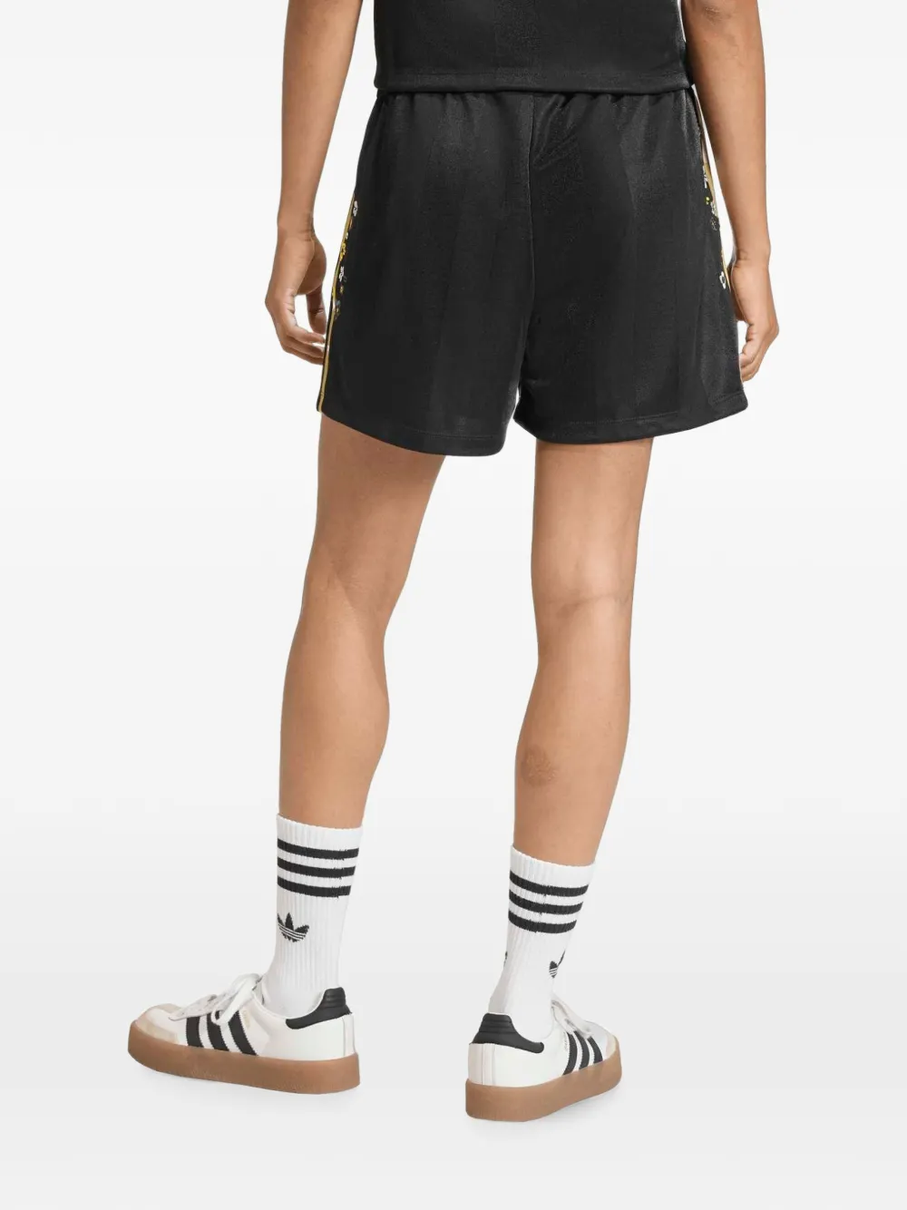 adidas x Liberty London shorts met geborduurde bloemen en zijstreep Zwart