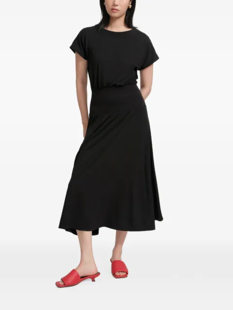 Marcella robe Suvi à coupe mi-longue