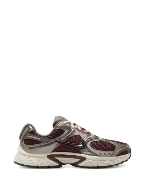 Nike V5 RNR sneakers