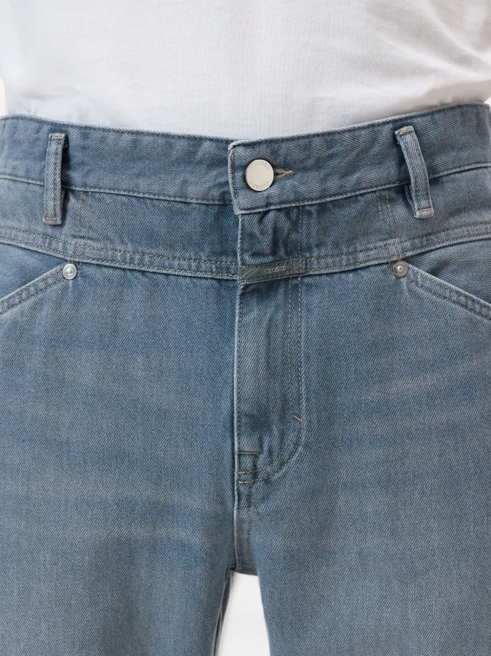 Closed Jeans met toelopende pijpen Blauw