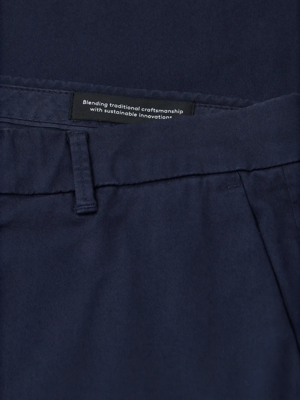 Closed Vigo broek met toelopende pijpen Blauw