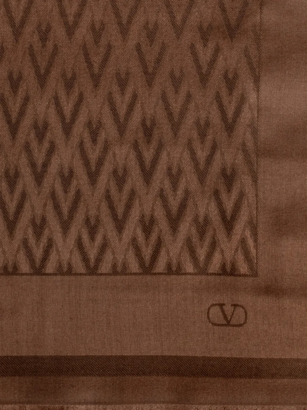 Valentino Garavani VLogo sjaal met jacquard Bruin