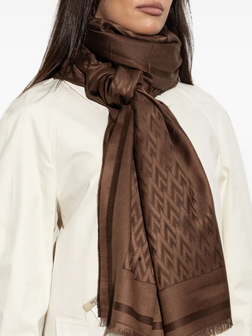 Valentino Garavani VLogo sjaal met jacquard Bruin