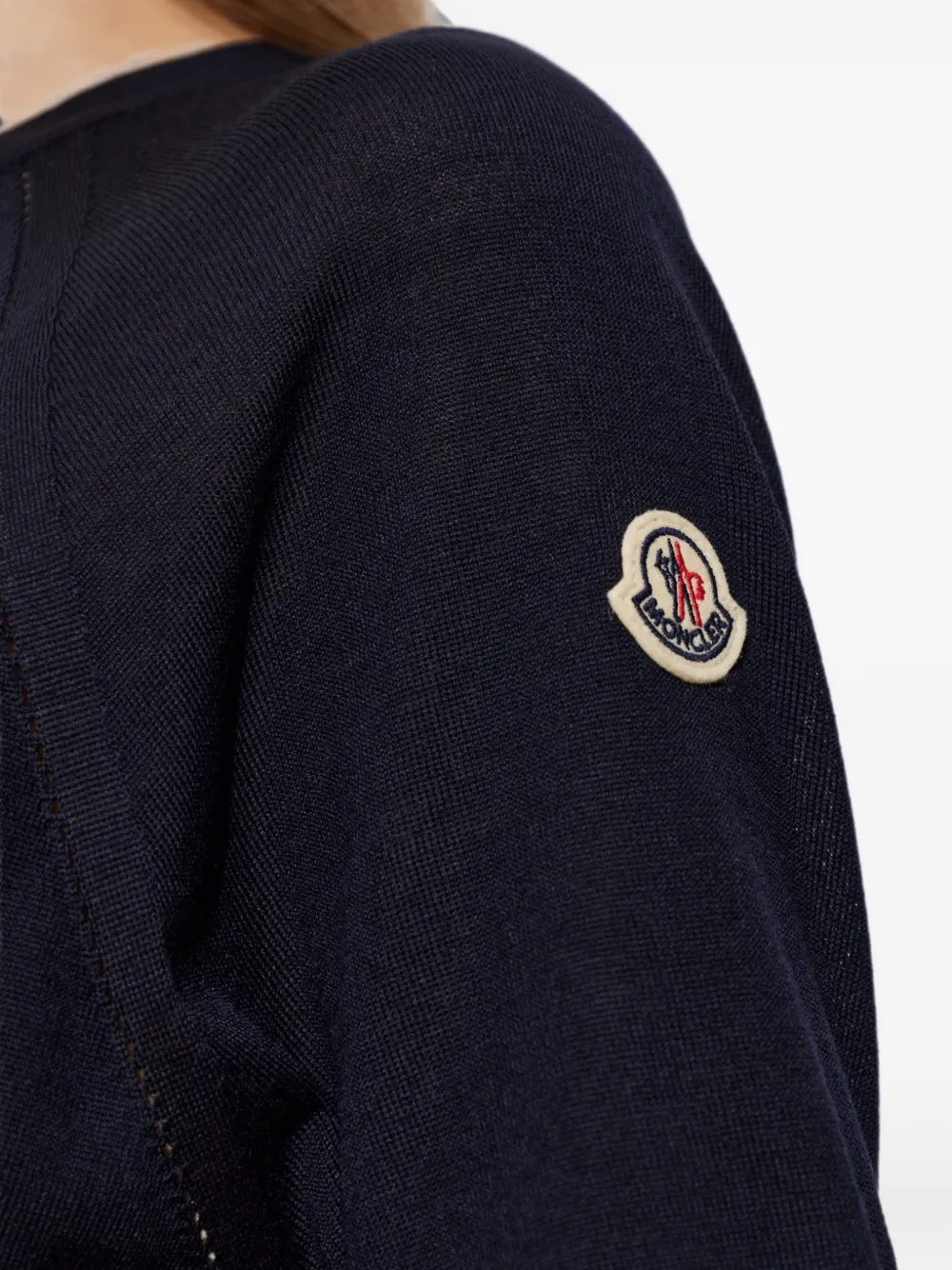Moncler Wollen T-shirt met raglan mouwen Blauw