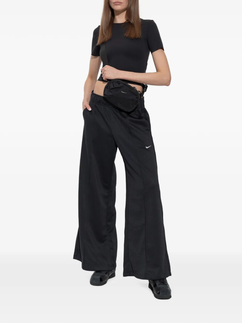 Nike Swoosh-logo T-shirt Zwart