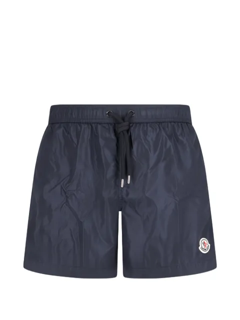 Moncler shorts de playa con parche del logo y cordones en la pretina