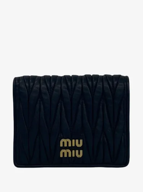 Miu Miu Pre-Owned 2010-2026 マテラッセ レザー バイフォールド ウォレット スモール 財布