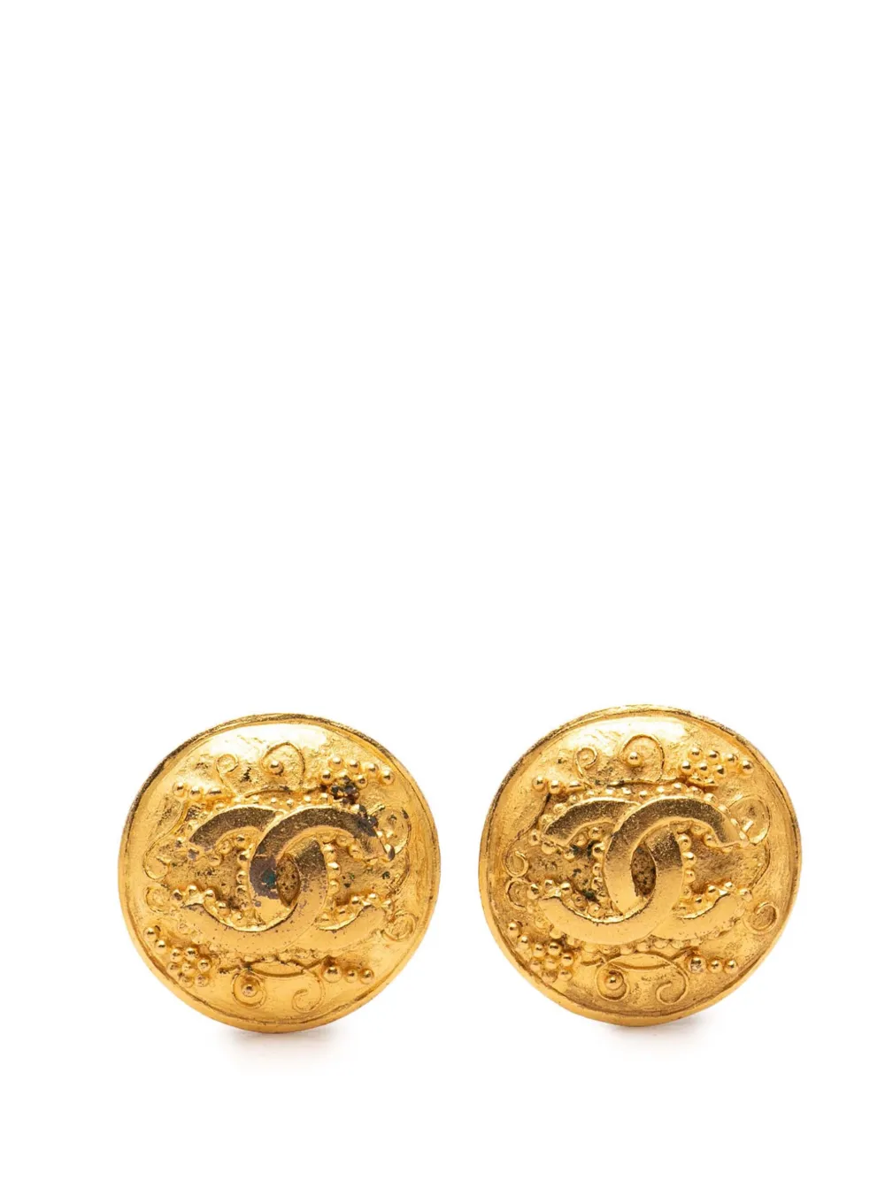Pre-owned Chanel 1996 Cc Gold Plated Grapevine Round Clip On Earrings Costume Earrings
