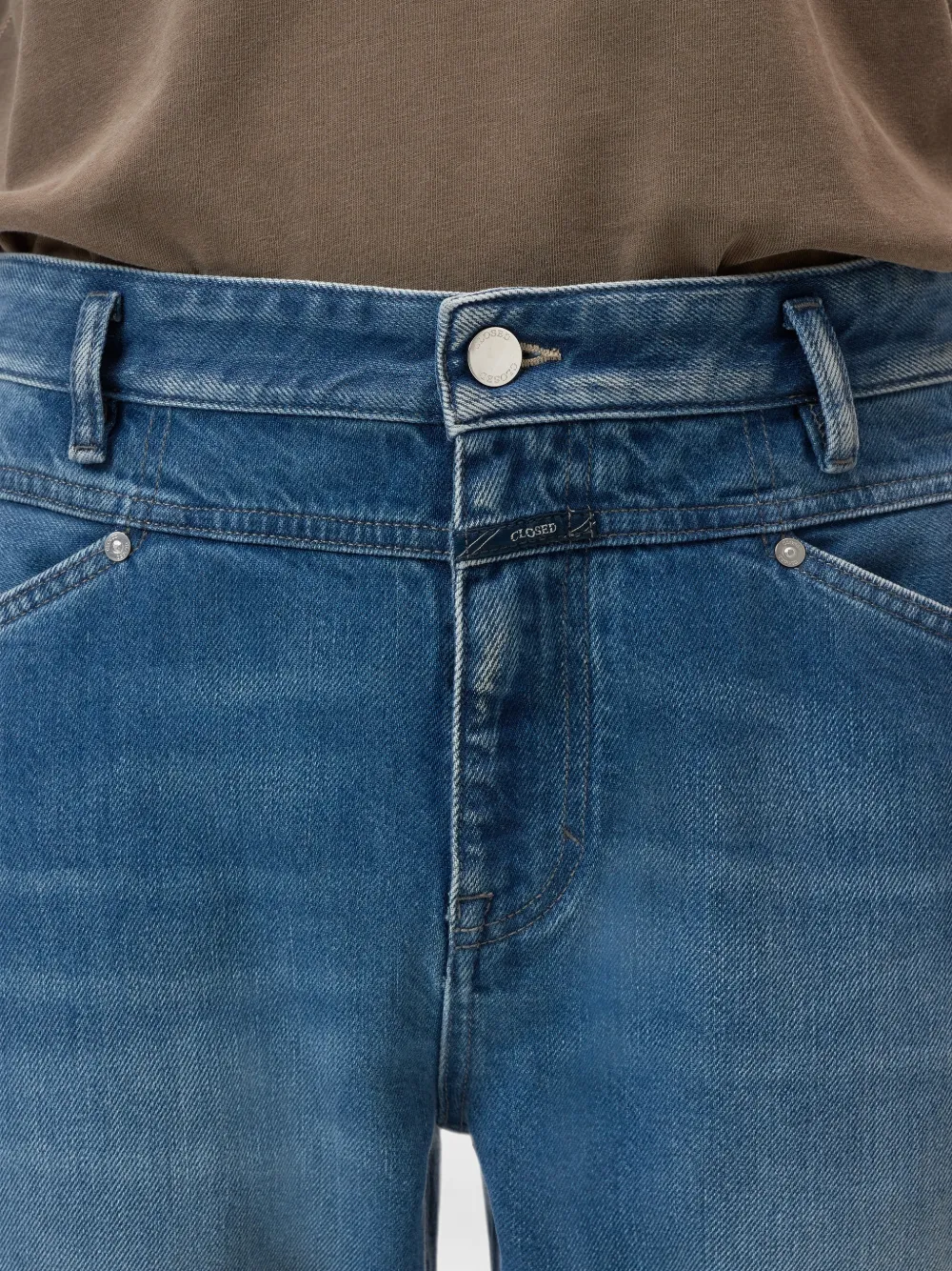 Closed Jeans met toelopende pijpen Blauw