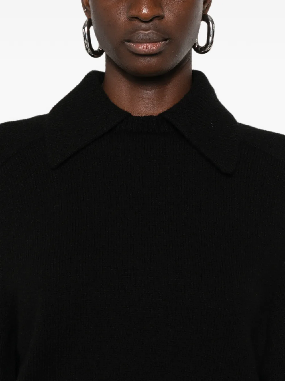 KHAITE Jackson trui met raglan mouwen en kraag Zwart