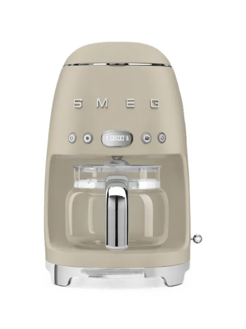 Smeg logo-plaque coffee machine