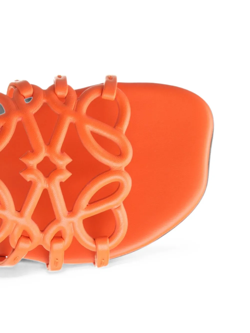 LOEWE Petal Anagram leather flat sandals Oranje