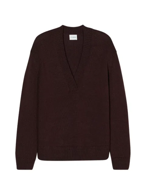 Closed V-neck long-sleeve sweater