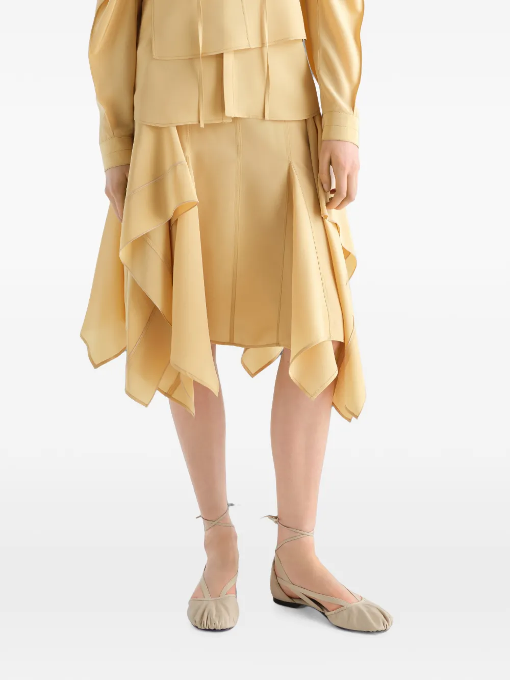 LEMAIRE Ballerina's van geitenleer Beige