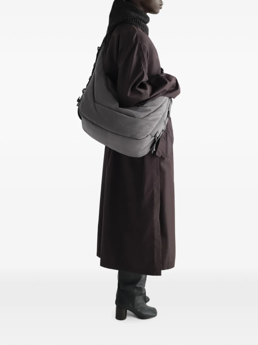 LEMAIRE Grote Soft Game tas van nylon canvas Grijs