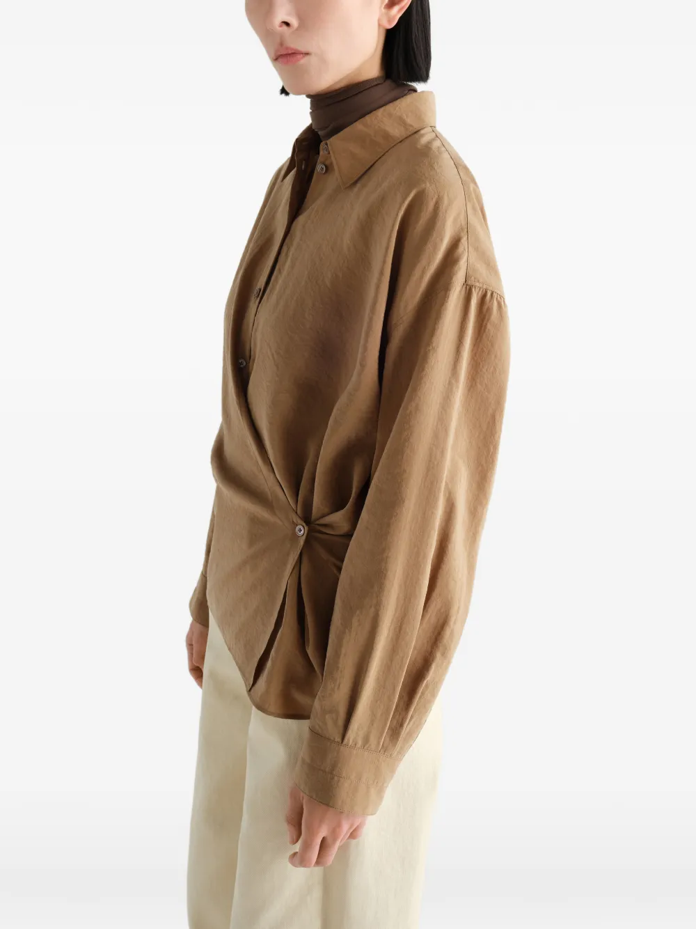 LEMAIRE Zijden blouse met rechte kraag en gedraaid detail Bruin