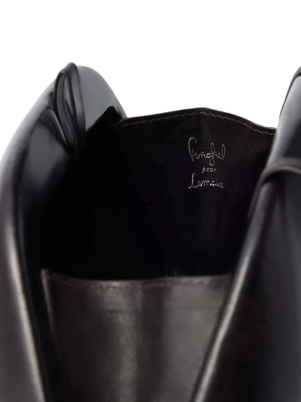 LEMAIRE x Carlos Peñafiel Fesses clutch van gepatineerd kalfsleer Bruin
