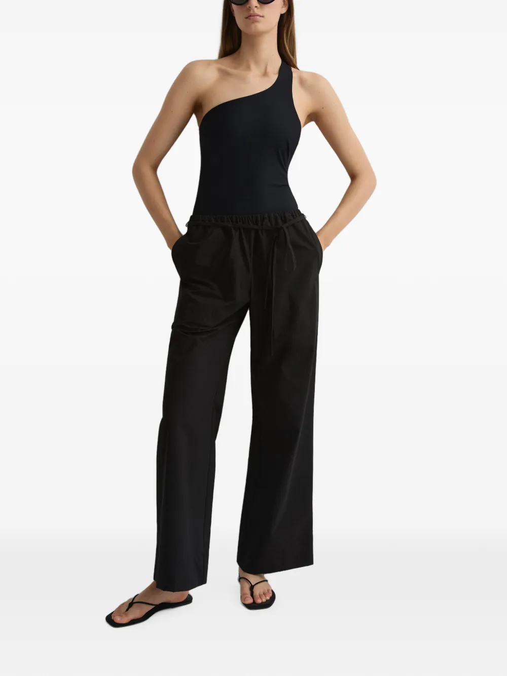 BONDI BORN Colette asymmetrisch badpak Zwart