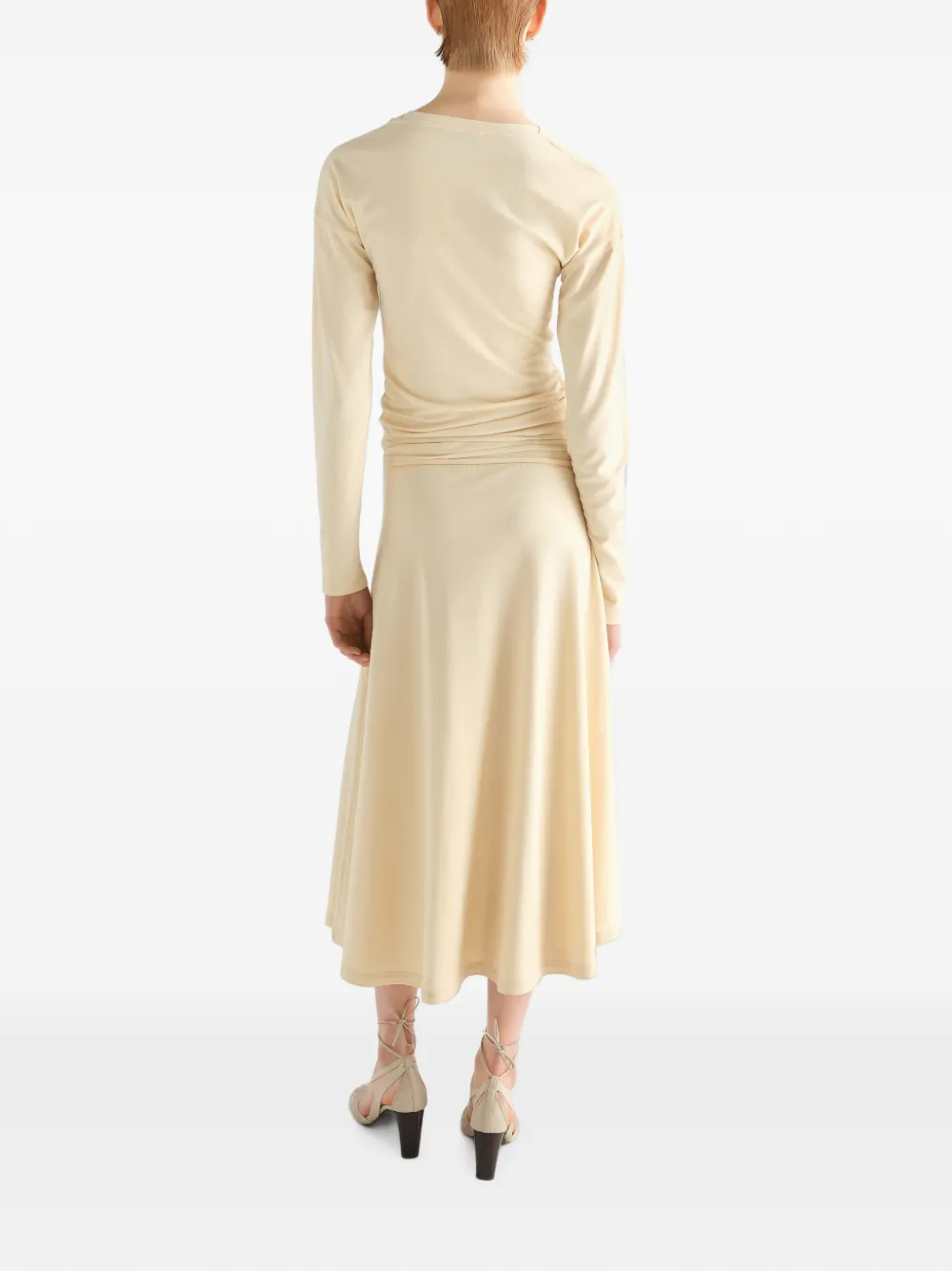 LEMAIRE Zijden jersey crêpe jurk met lange mouwen Beige