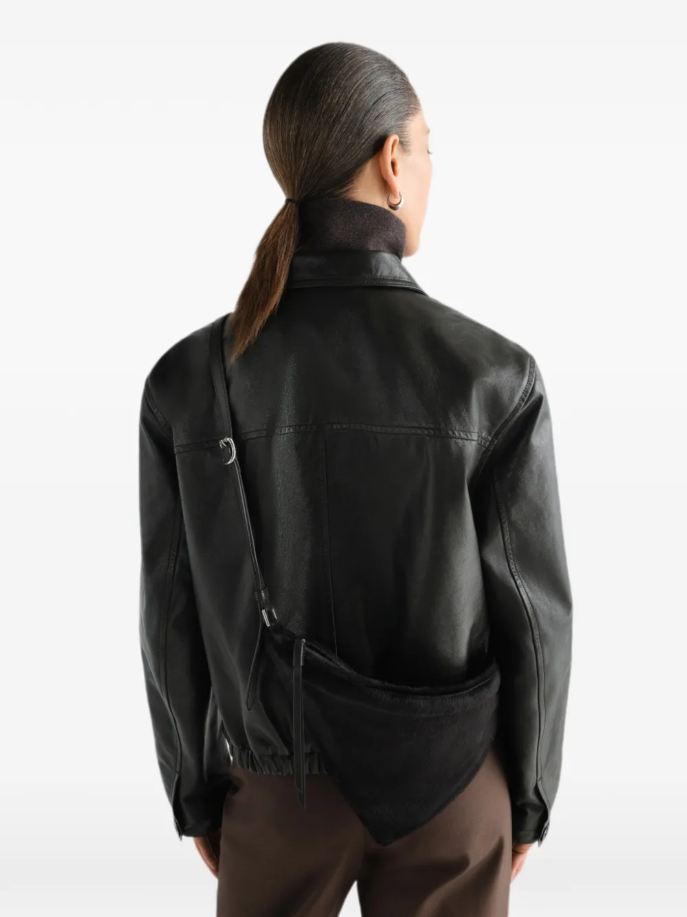 LEMAIRE Pocket Scarf leren tas Zwart
