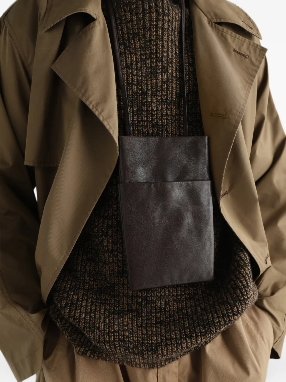 LEMAIRE Buidel van bewerkt leer Bruin