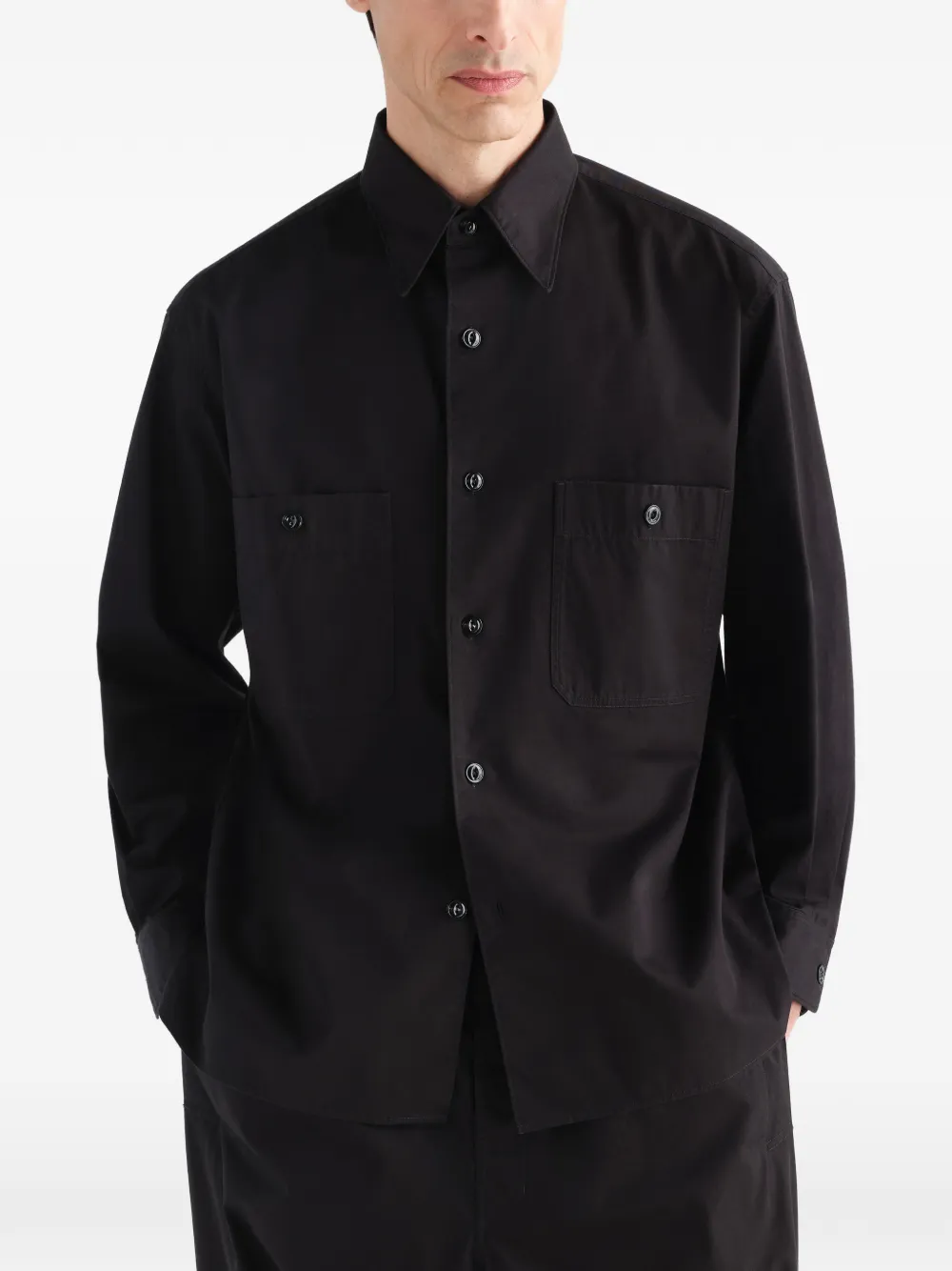 LEMAIRE Katoenen twill overhem met twee zakken Zwart