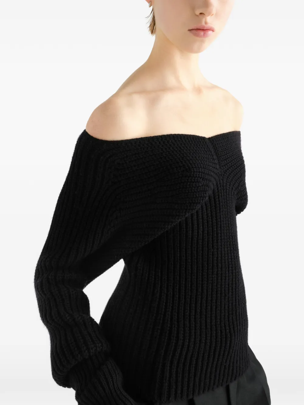 LEMAIRE Off-shoulder trui van gerafelde wol Zwart