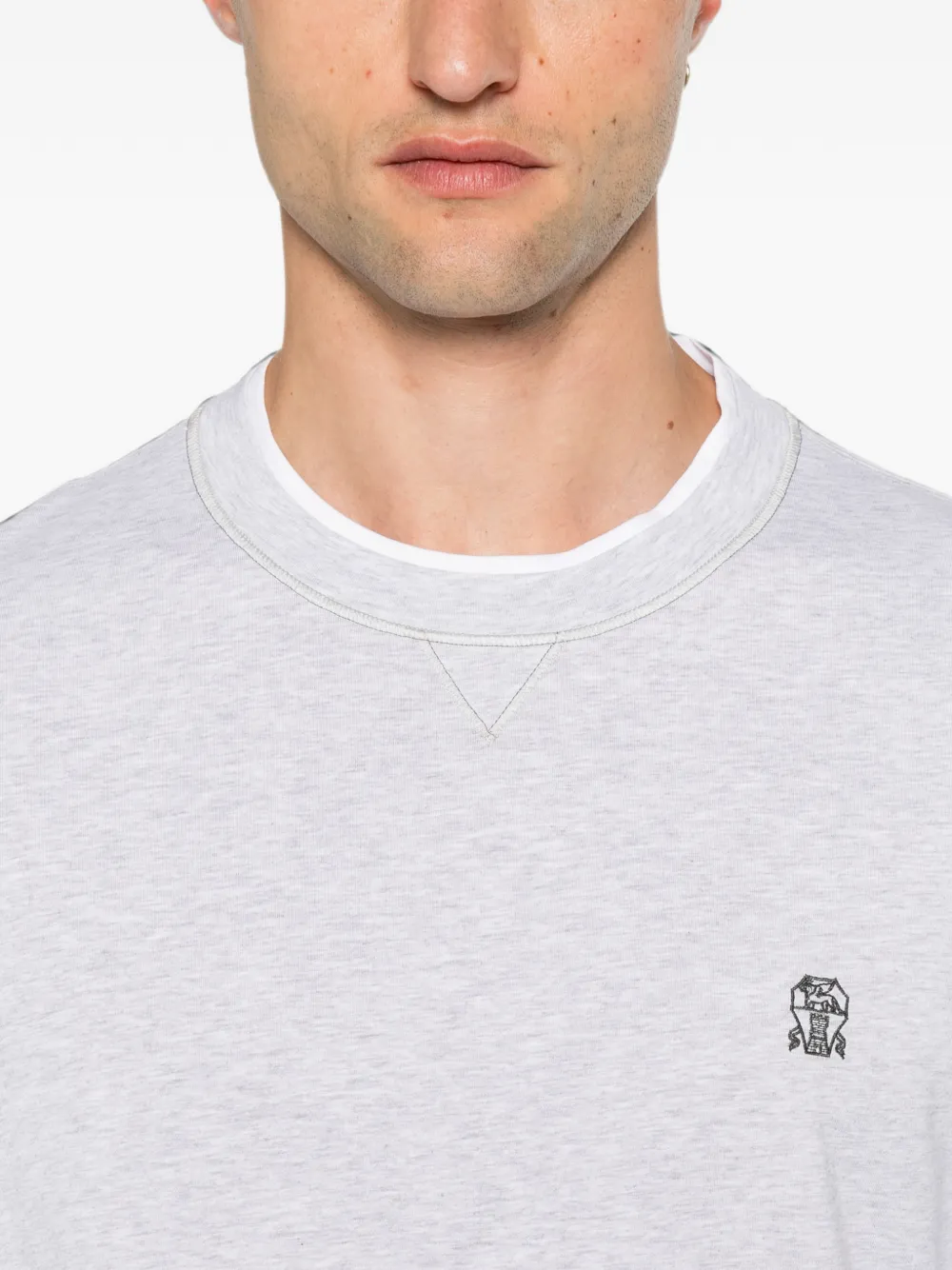 Brunello Cucinelli T-shirt met geborduurd logo Grijs